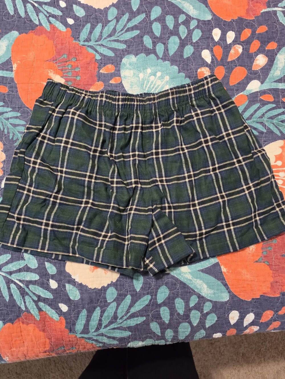 Plaid Green Elastic-Waist Women’s Shorts